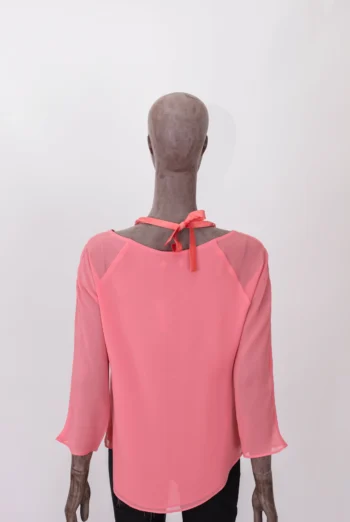 Alternative view of Blusa Controvento com Colar de Miçanga Coral PP