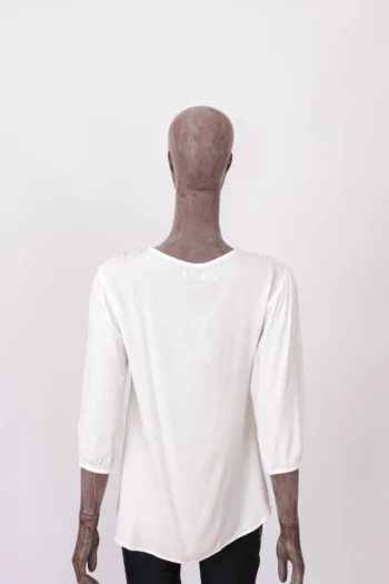 Alternative view of Blusa Pull & Bear Branca com Detalhes Preto e Vermelho P