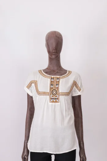 Blusa Sfera Boho Branca Com Bordados Caramelo P