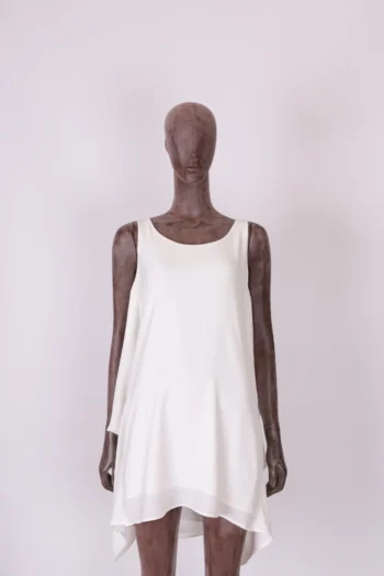 Vestido Chek Curto com Capa Esvoaçante Branco P