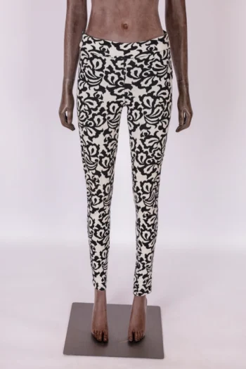 Calça Maria Filó em Malha Estampada P&B P