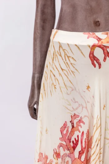 Alternative view of Saia Le Lis Blanc com Transparência Estampa Corais Off White 38