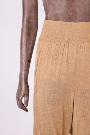 Alternative view of Calça Cris Barros em Tricot Hot Pant Caramelo P