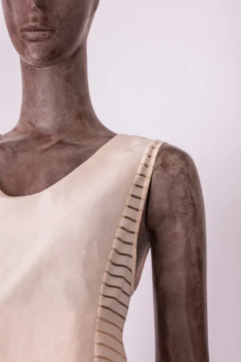 Alternative view of Conjunto A.Niemeyer Regata + Saia Rose Detalhada 38