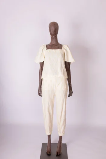 Conjunto Missinclof Blusa + Calça Off-White Bordada 36