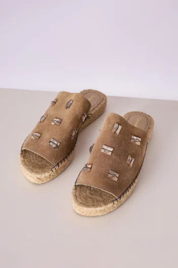 Rasteira Tatiana Loureiro Em Suede Marrom 38