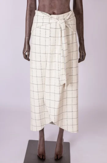 Saia Midi Missinclof Algodão Texturizado Xadrez Off- White P