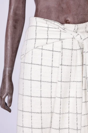 Alternative view of Saia Midi Missinclof Algodão Texturizado Xadrez Off- White P