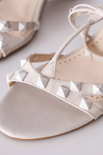 Alternative view of Sandália Tatiana Loureiro Spike Square Off- White 38