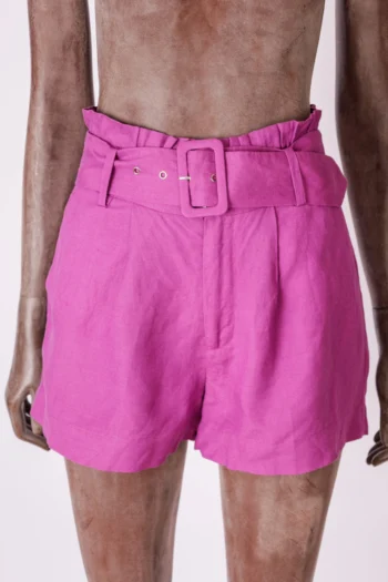 Shorts Colcci com Cinto em Linho Fucsia 34