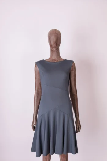 Vestido Ann Taylor Recortes e Babado Cinza  P