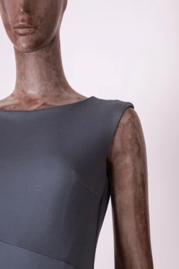 Alternative view of Vestido Ann Taylor Recortes e Babado Cinza  P