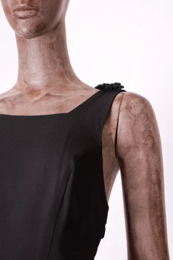 Alternative view of Vestido Mixed Curto Alfaiataria Decote nas Costas Torcido P