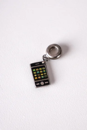 Berloque Vivara Celular