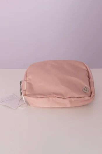 Bolsa Pochette Lululemon Rosa Bebe