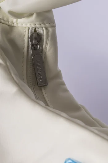 Alternative view of Bolsa Transversal Lululemon Off- White