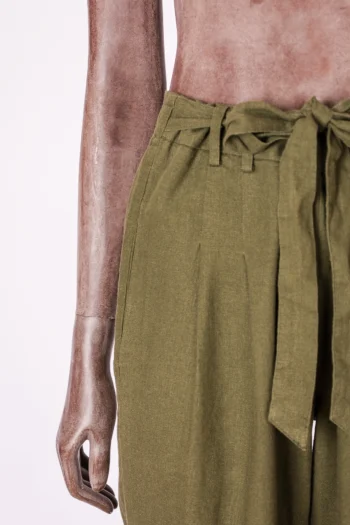 Alternative view of Calça K.L Verde Militar em Linho 38