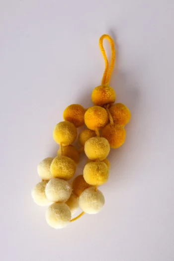 Alternative view of Chaveiro Cacho Pompom