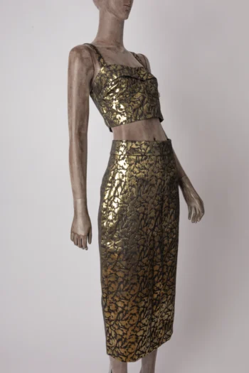 Conjunto Amaro Cropped + Saia Maquinetado Dourado e Preto 36
