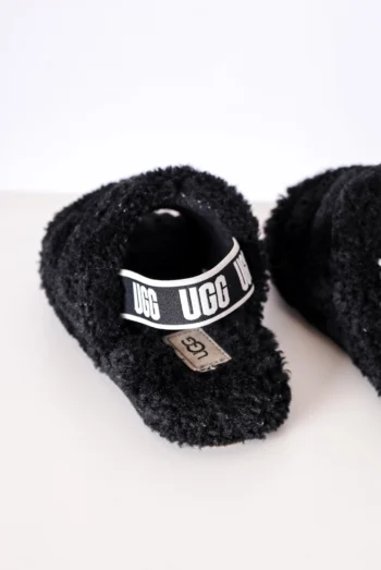 Alternative view of Slide UGG Fluff Yeah Preta 30BR