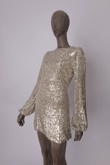 Vestido Fabulous Agilitá Curto em Paetê Manga Longa Prateado 36