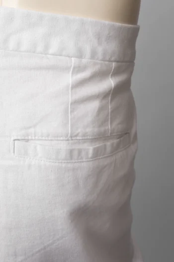 Alternative view of Bermuda Masculina Reserva Linho Branca 46