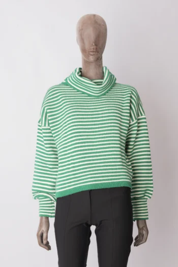Alternative view of Sueter Maria Filó Verde e Branco M
