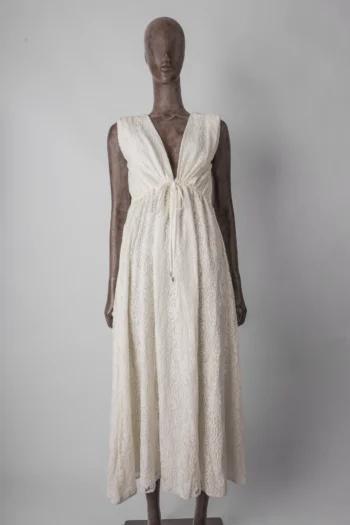 Vestido ByNV Pietra Midi em Renda Paisley Off White P