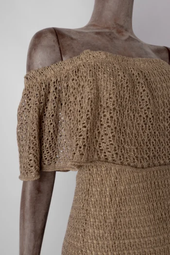 Alternative view of Vestido Shoulder Longo Ciganinha em Fio Marrom P