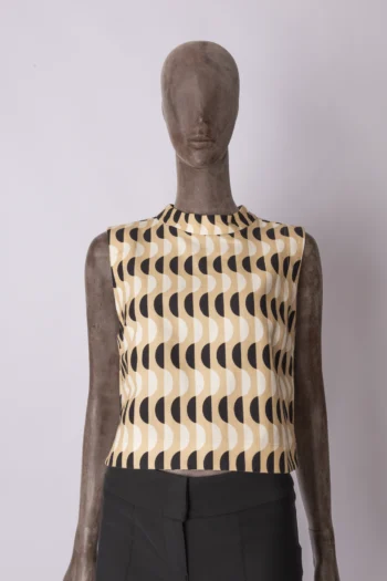 Blusa INSP Bege Branca e Preta M