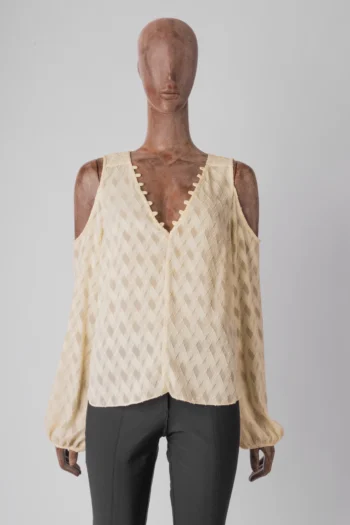 Blusa Bo.Bô Ombros à Mostra com Mangas com Textura Off White G
