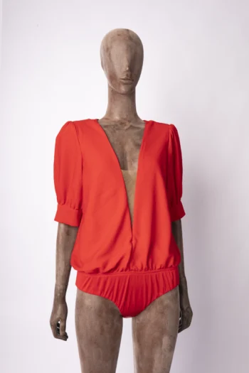 Body Iorane com Mangas e Decote Vermelho 42