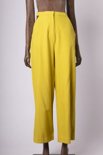 Calça ByNV Em Sarja com Cut Out 38