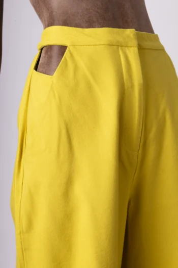 Alternative view of Calça ByNV Em Sarja com Cut Out 38