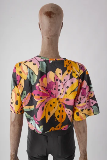 Alternative view of Cropped Farm Estampado Maxi Flores Preto Rosa e Laranja P