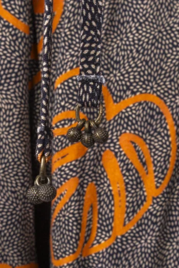 Alternative view of Macacão Dress To Pantacourt Estampa Folhas Preto e Laranja PP