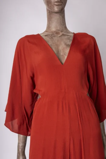 Alternative view of Macacão For Your Information Midi Cut Out Vermelho P
