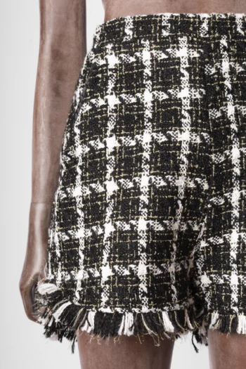 Alternative view of Shorts Fabulous Agilita em Tweed Preto e Branco 38