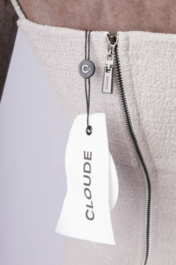 Alternative view of Vestido Cloude Diana Curto com Fenda Texturizado Cinza PP
