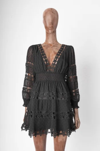 Vestido Curto Ave Rara Preto com Guipir P