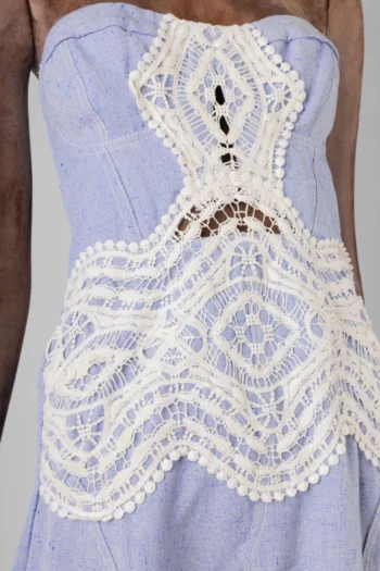 Alternative view of Vestido Other Girls Longo com Guipir Azul Claro P