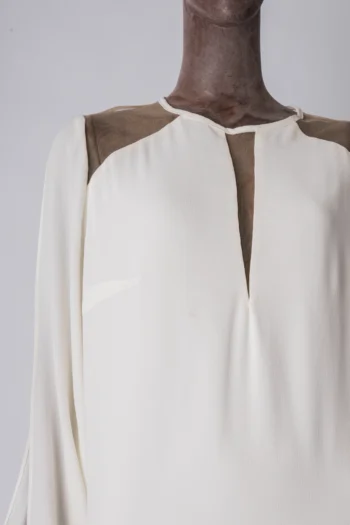 Alternative view of Vestido Skazi Sk Club Curto Manga Longa Detalhe Tule Off White M