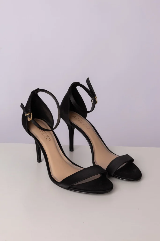 Sandália Arezzo Acetinada Preta 38