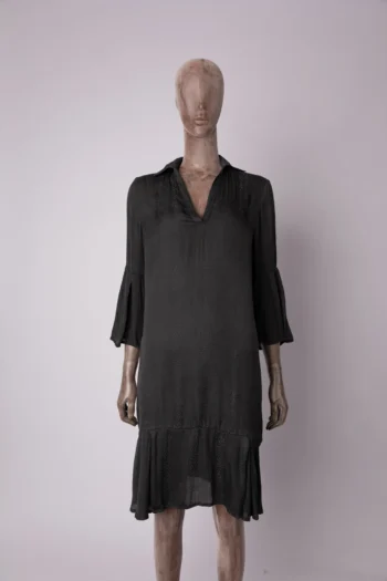 Vestido Shoulder Midi com Mangas Maquinetado Animal Print Preto 42