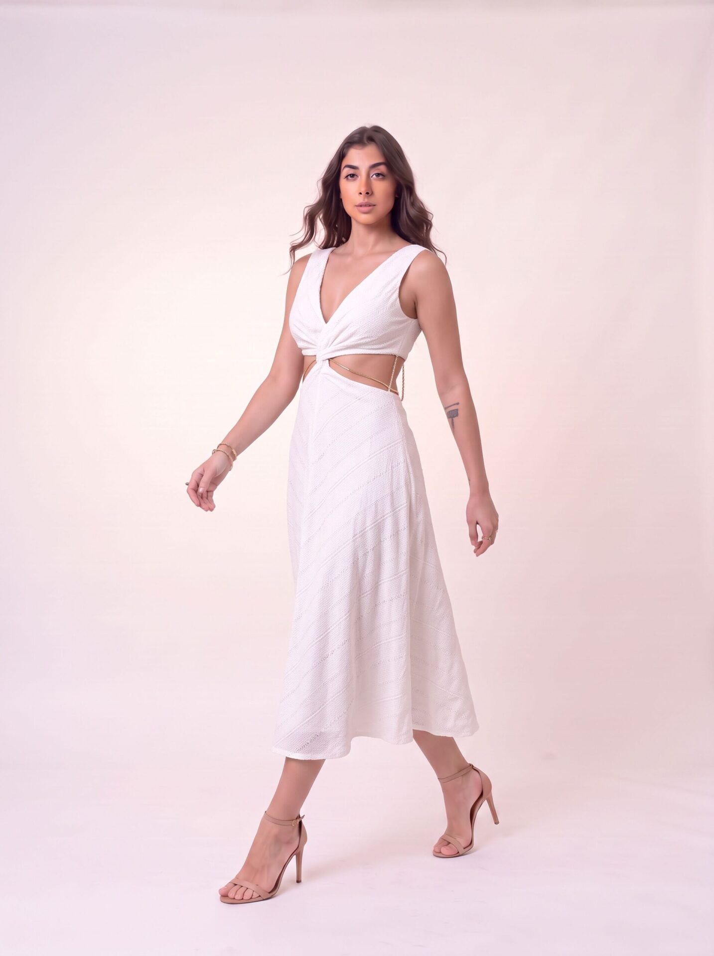 VESTIDO ANIMALE MIDI BORDADO BRANCO | TAM.40
