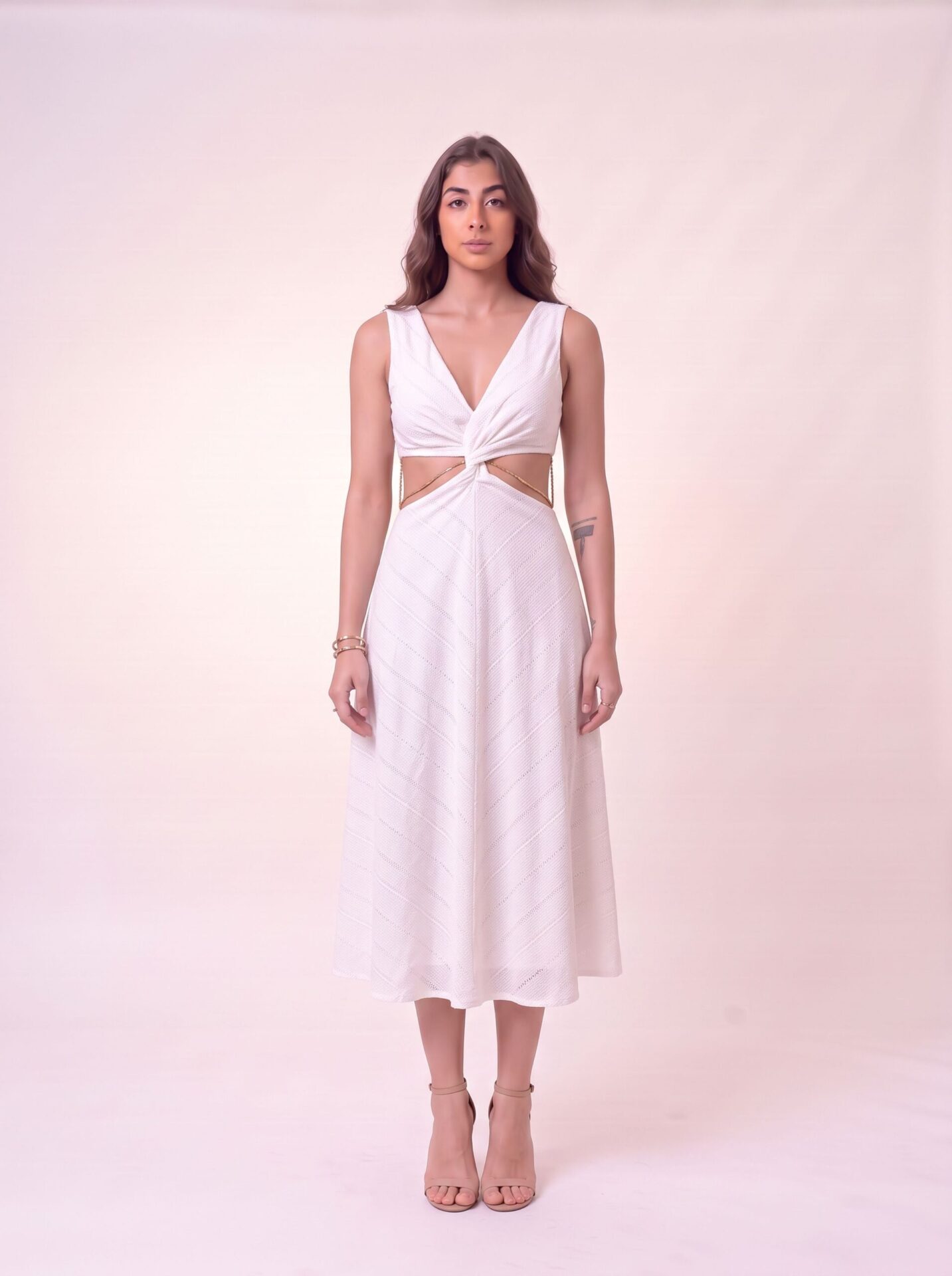 VESTIDO ANIMALE MIDI BORDADO BRANCO | TAM.40 - Imagem 2