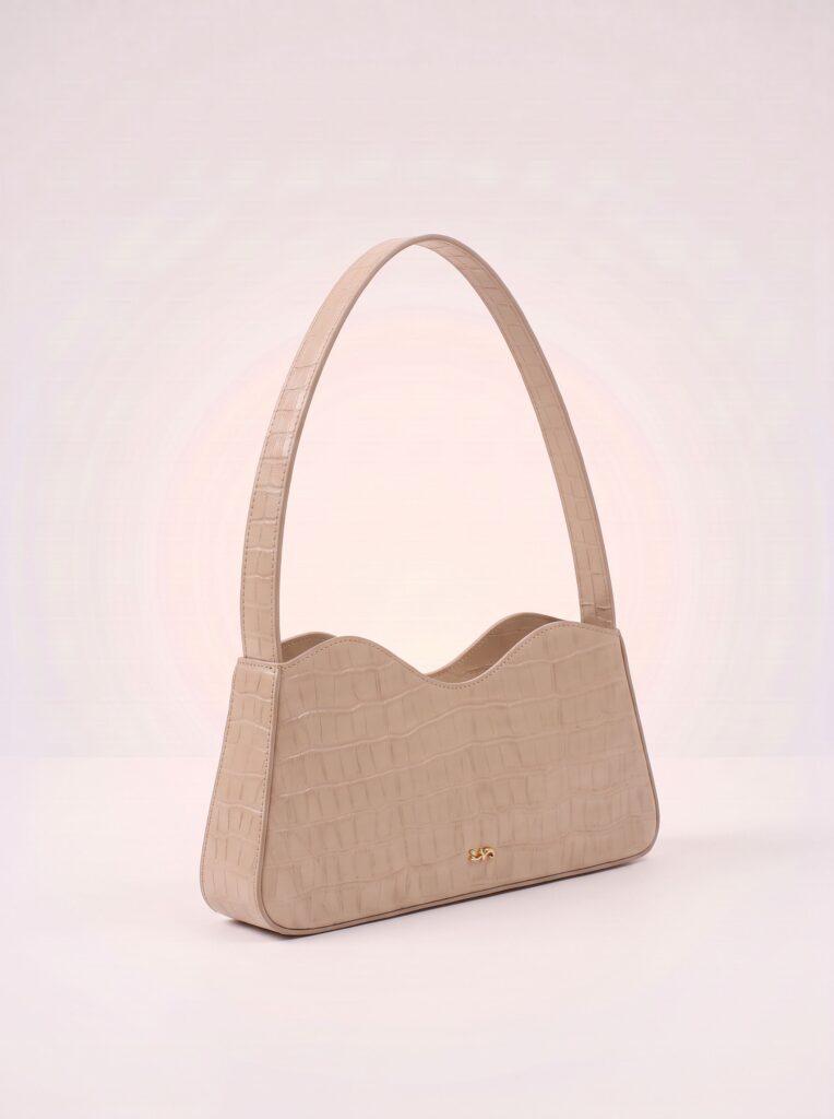 BOLSA DE OMBRO OYA OFF WHITE COM TEXTURA CROCO