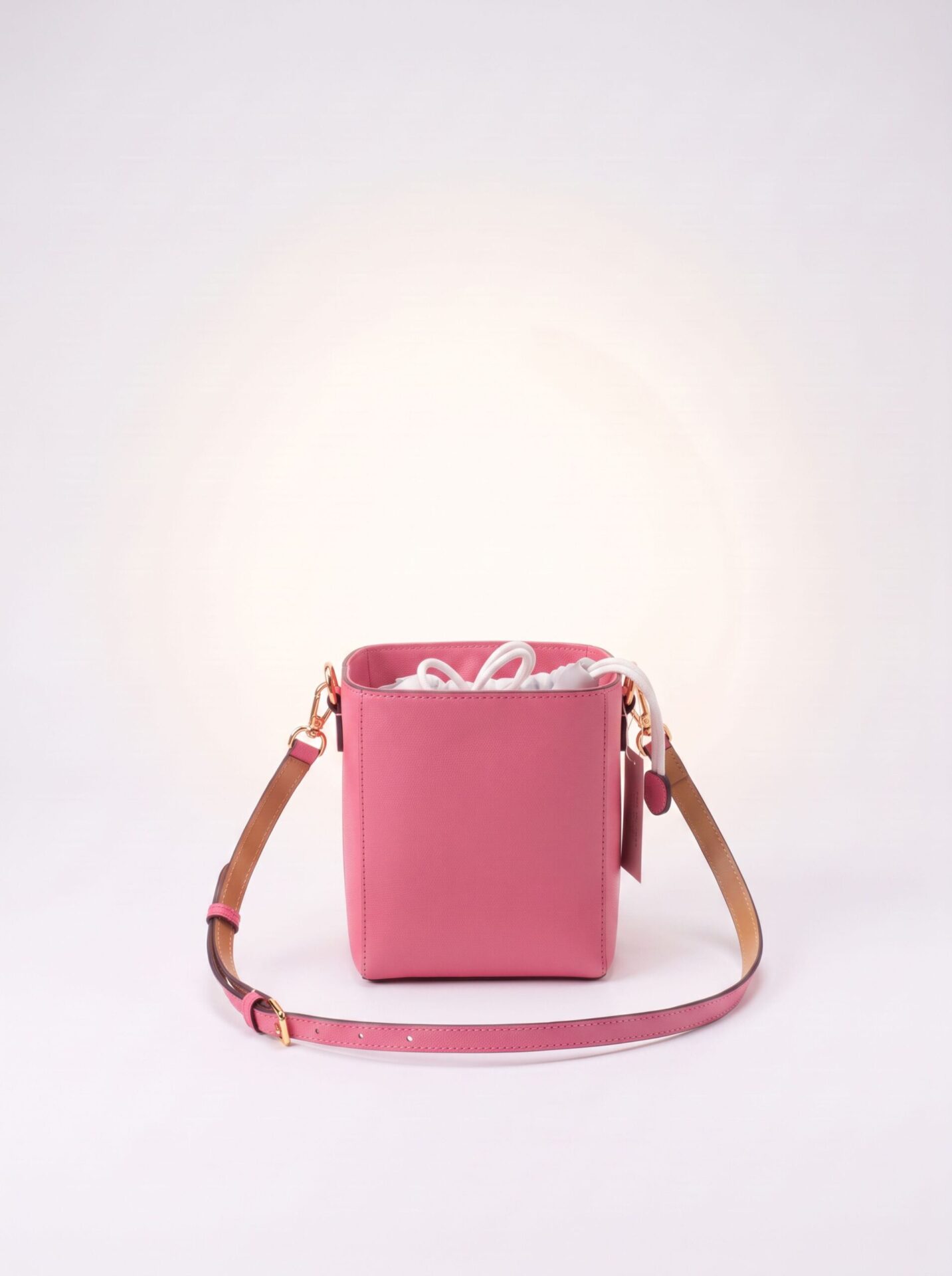 BOLSA BUCKET ESTRUTURADA PINK
