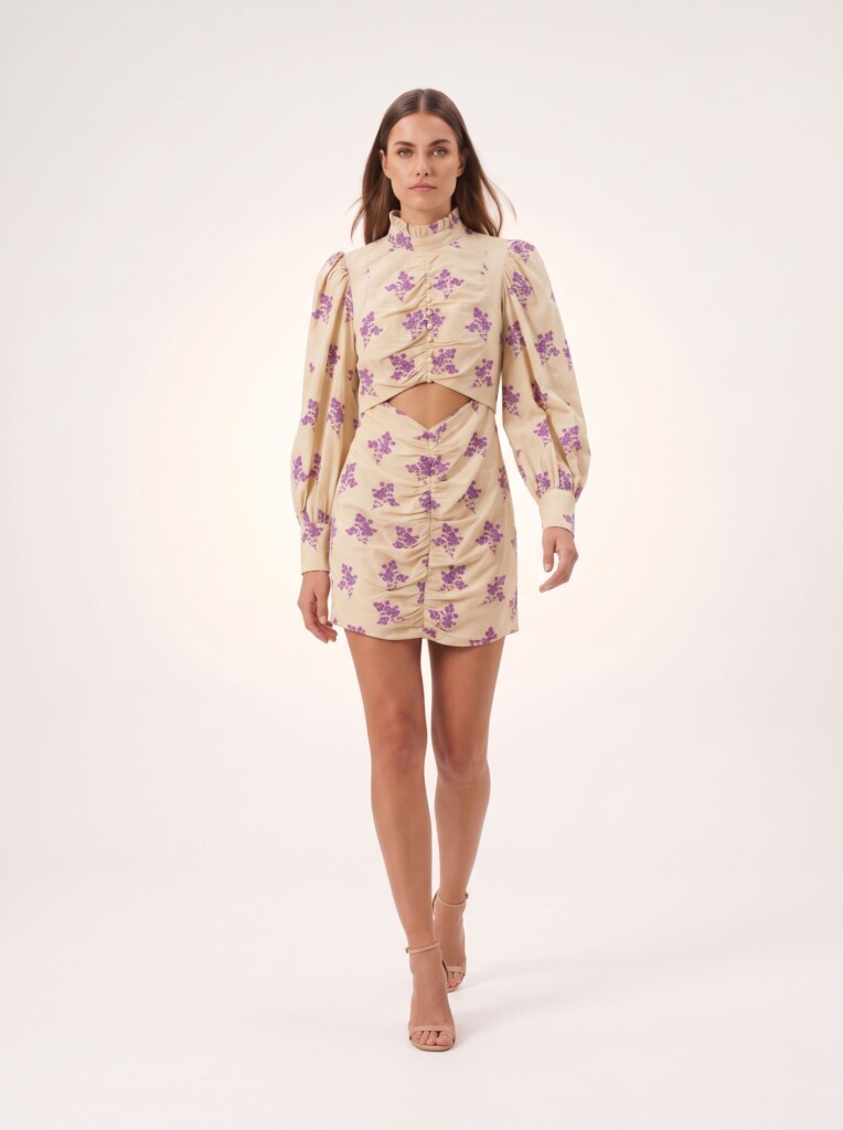 VESTIDO CURTO IORANE COM BORDADOS FLORAIS